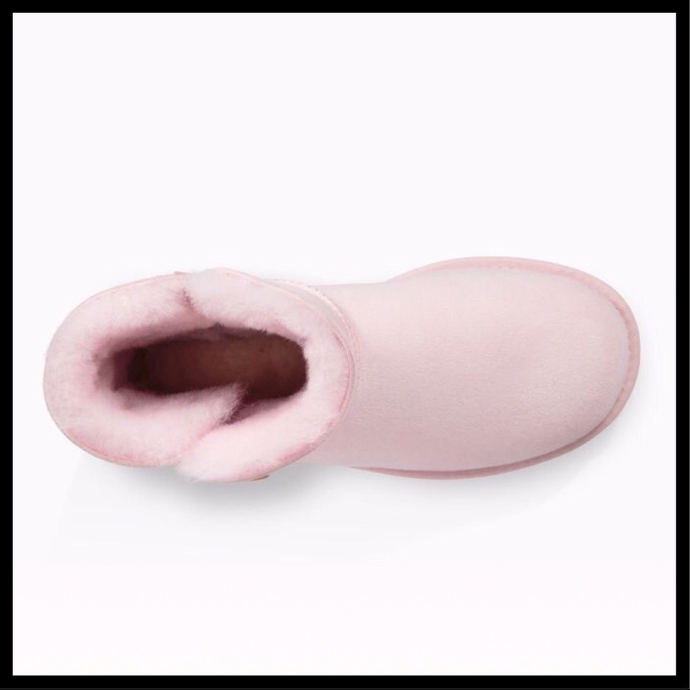🎉HP🎉 UGG Mini Bailey Button Boot Pink - Picture 5 of 8